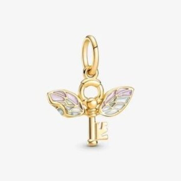 Pandora Harry Potter, Winged Key Pendant - Picture 3 of 4